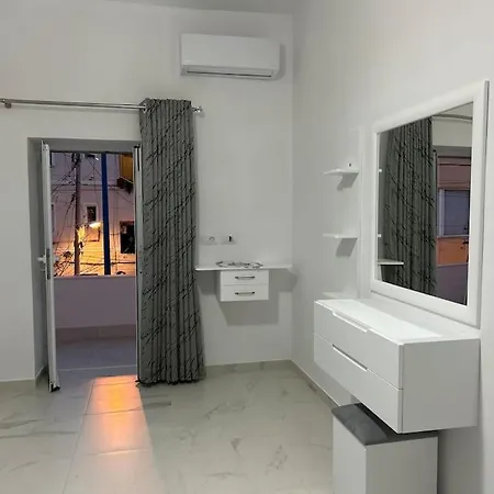Apartment Todi's Sarande